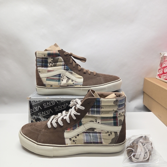 Vans Vault Sk8 Hi LX Patchwork (Desert Camo) Quarry /Buff White Men\'s 13